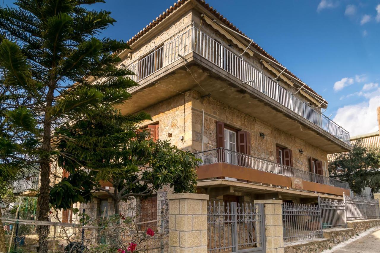 Chrysanthi Apartments Kardamyli Exterior photo